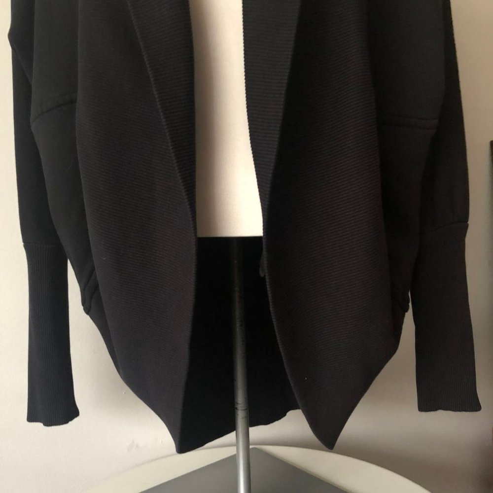 Aritzia Black Wilfred Diderot Sweater Size XS - Picture 4 of 16